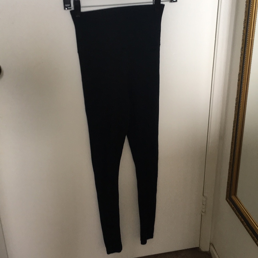 Brandy Melville leggings